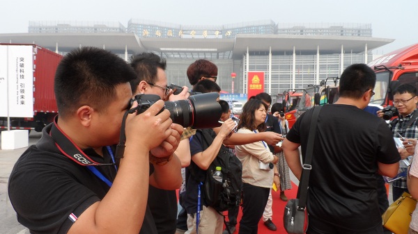 山東汽車(chē)工業(yè)博覽會(huì)今日開(kāi)幕  近百款品牌商用車(chē)到會(huì)參展